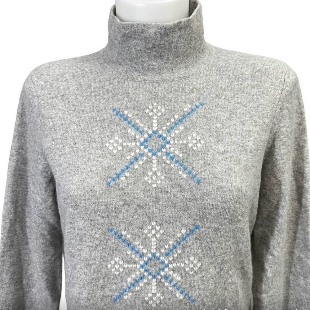 Lands' End Gray Turtleneck Sweater with Blue Snowflake Design